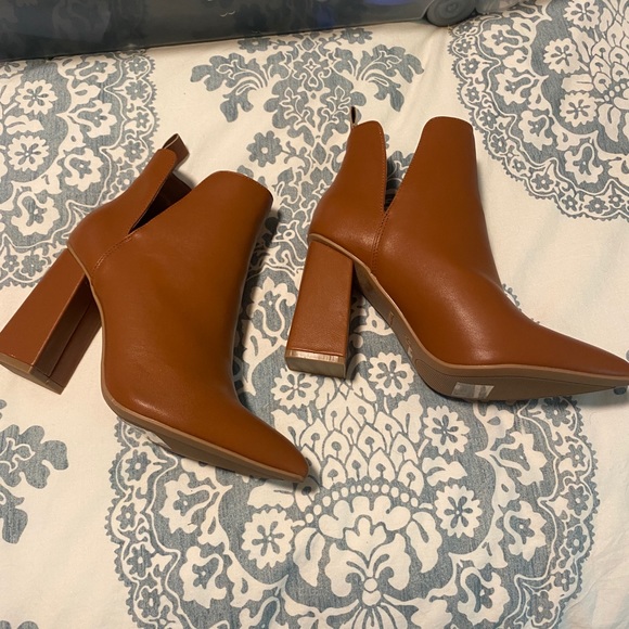 Camel Block Heel Booties - Picture 5 of 8